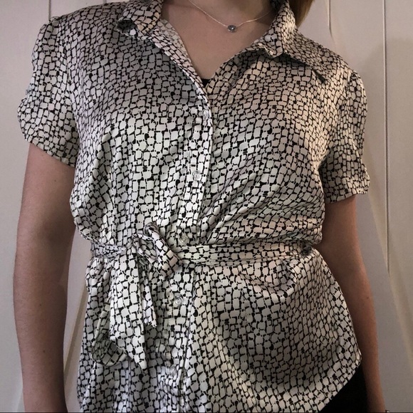 BELTED BLOUSE - Picture 2 of 4